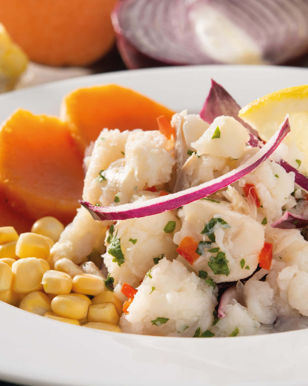 Ceviche con Pescados Mixtos: Una Receta Fresca y Deliciosa