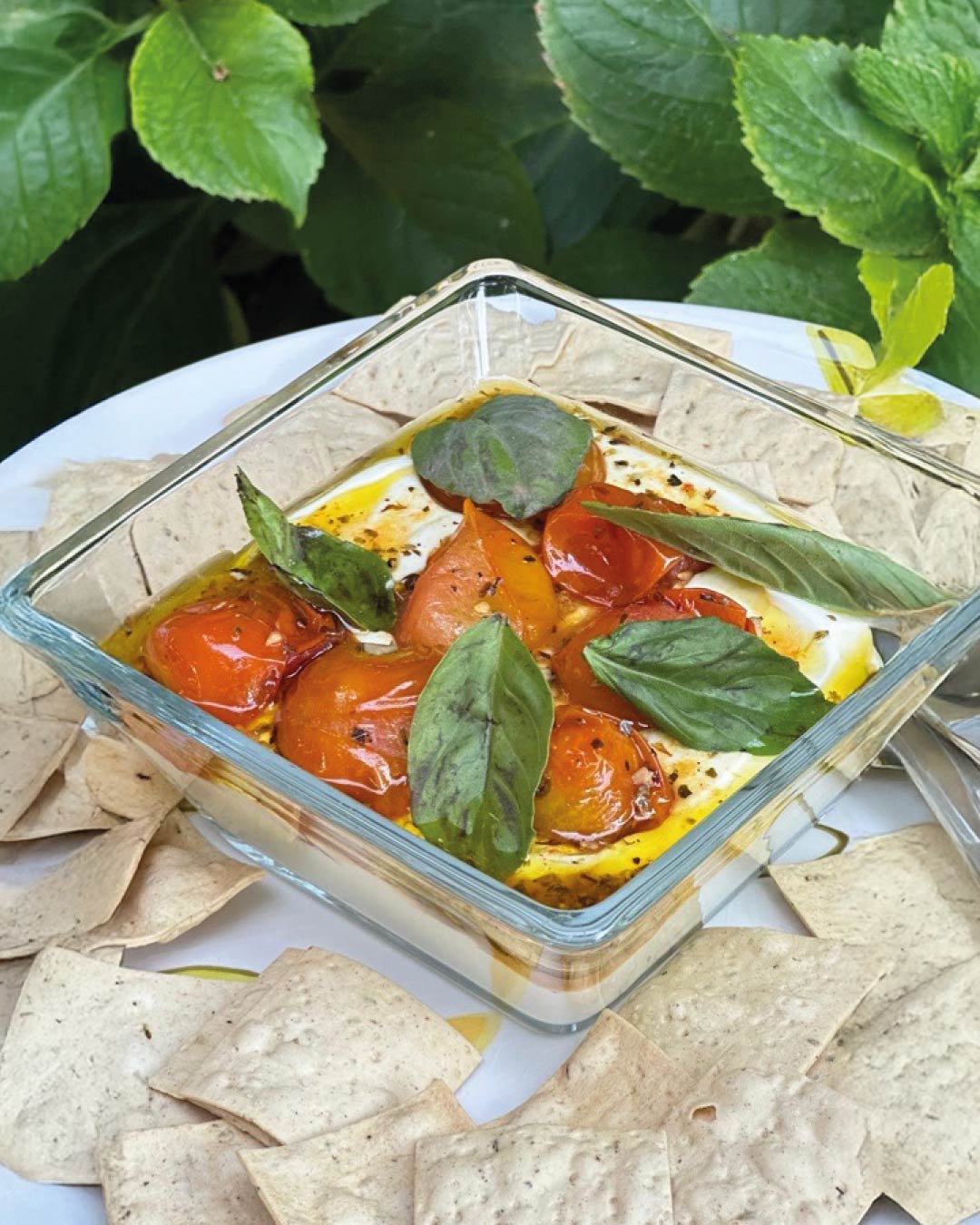 Dip de Queso Fresco con Tomates Asados