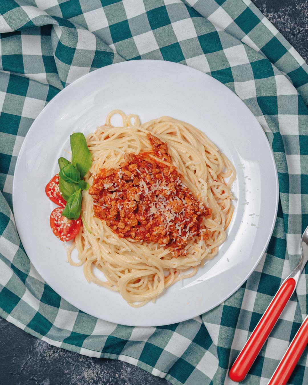 Pasta con Salsa Boloñesa para el Día del Niño