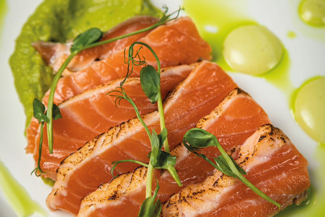 Tiradito de Salmón Flameado