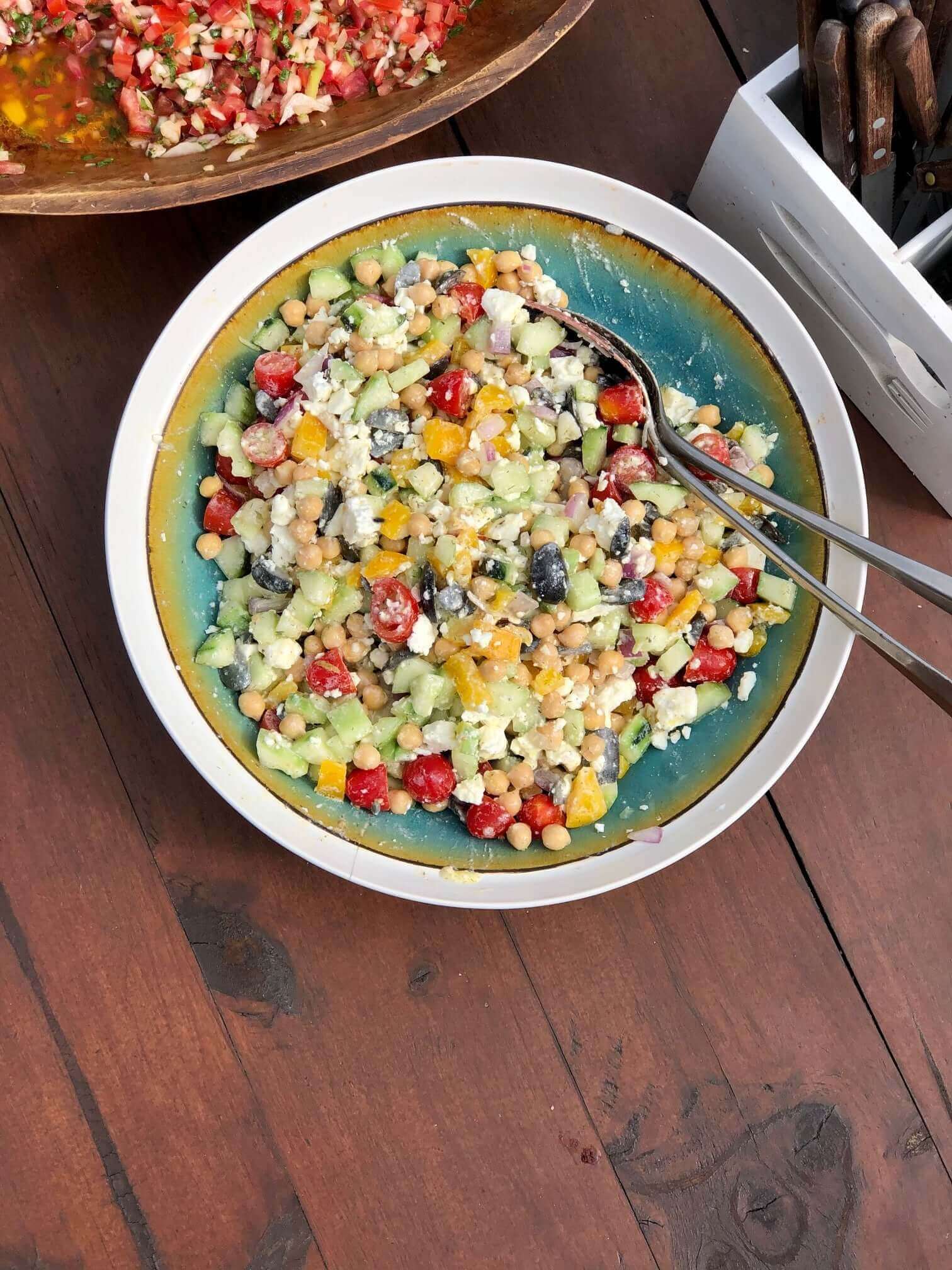 Ensalada Griega con Garbanzos