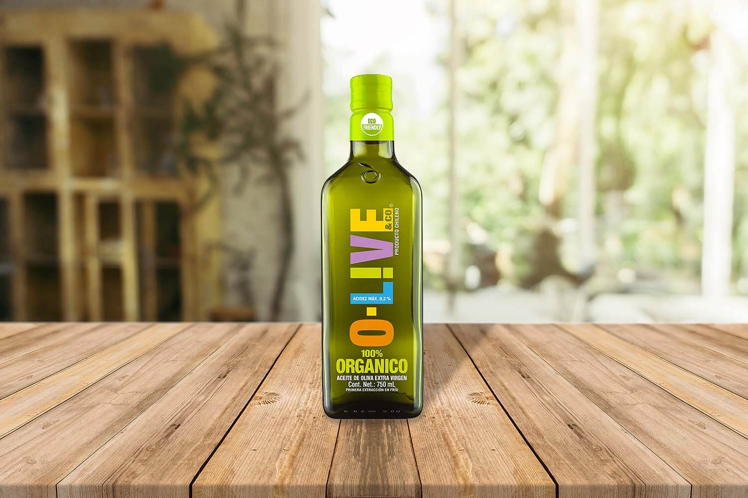 Botella de 750ml de aceite de oliva orgánico O-Live & Co. 